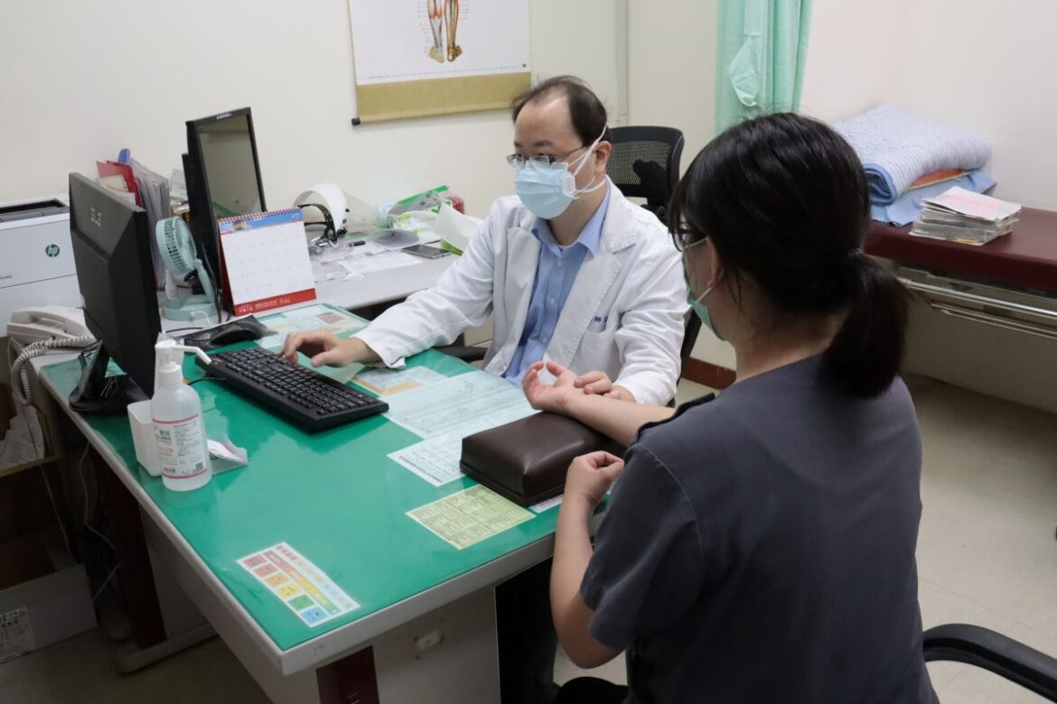 影音/機能退化型頭痛 痛到感嘆人生　經中醫調理放緩步調或可解