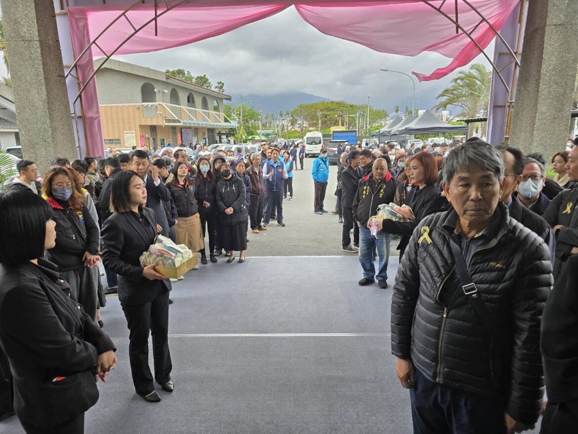 傳統創意兼具的告別式場  溢滿感傷不失溫馨的氛圍