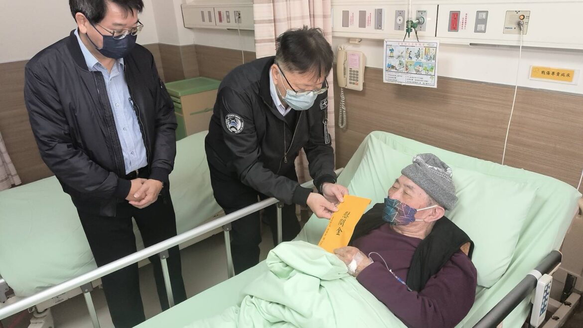 台南市辦社會福利真掉漆害94歲長輩滑倒受傷社會局長道歉