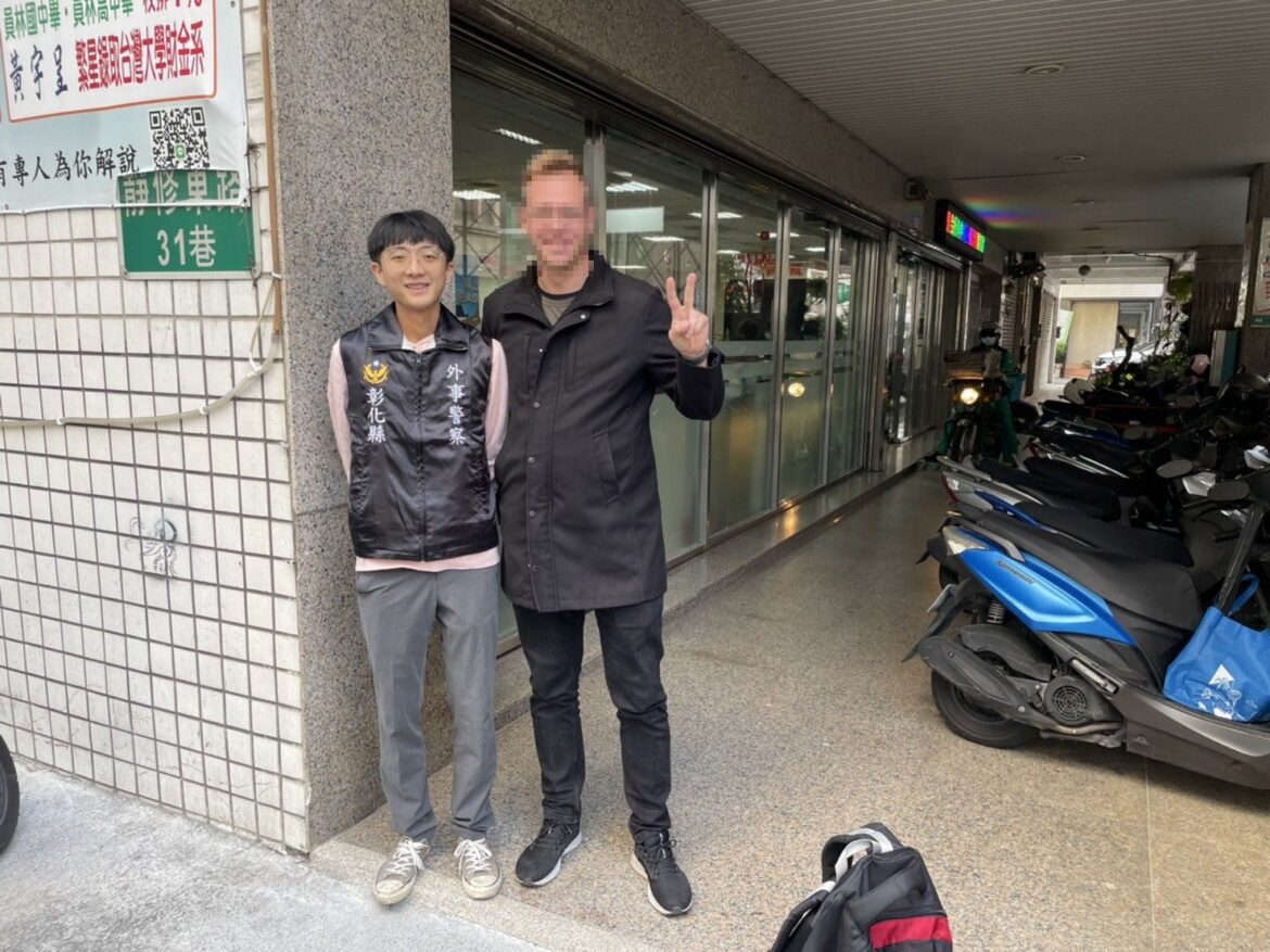 熱心警語言國籍零障礙　展現專業與熱忱助外國人求職