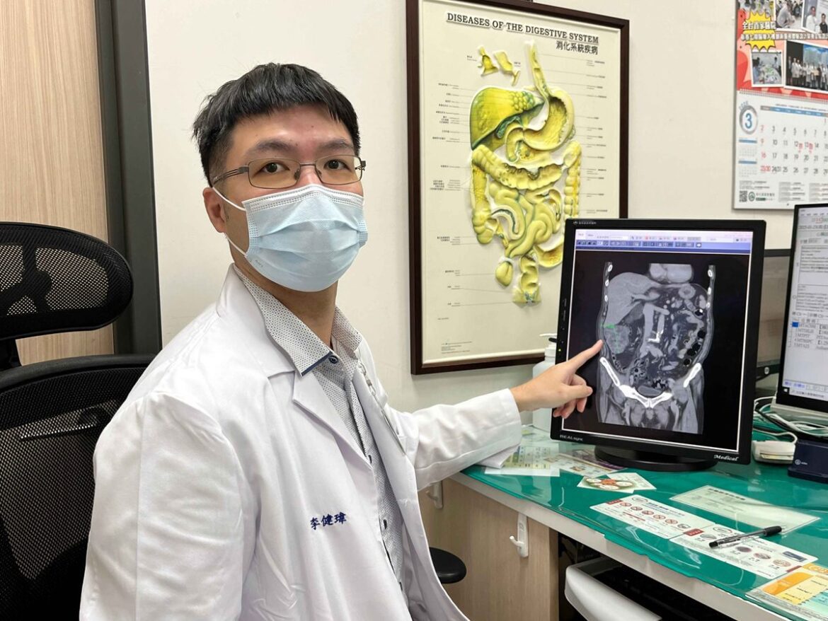 翁頭暈不適求診　竟診斷出大腸癌