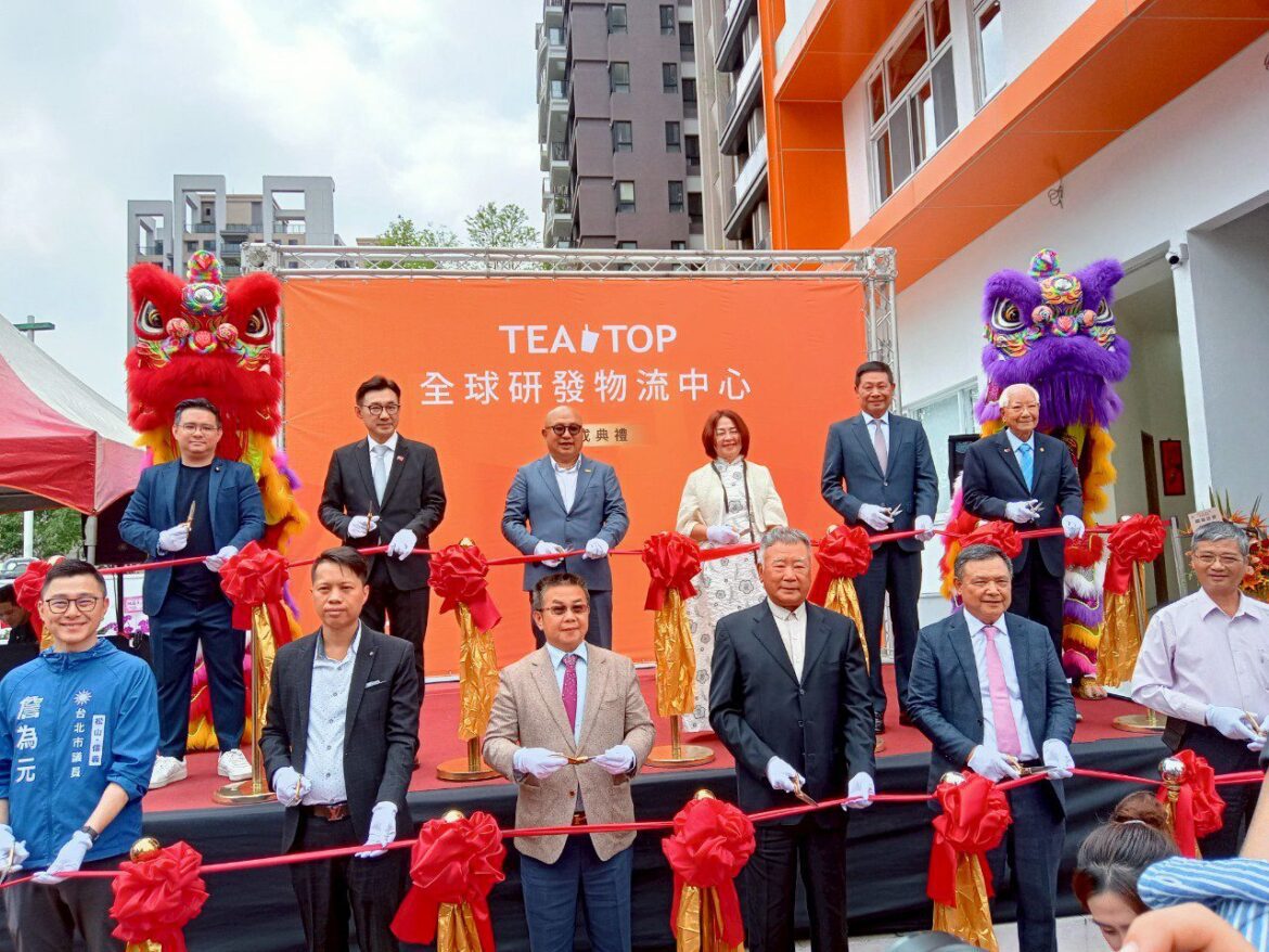 攜手加盟創新局！TEA TOP打造北屯物流研發中心　楊國珍：是加盟主最強後盾