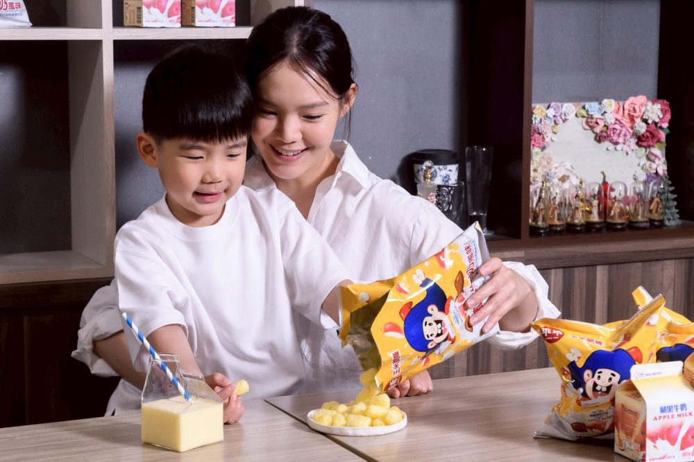 「蘋」什麼這麼好吃！乖乖加入瑞穗調味乳   推出「蘋果牛奶風味乖乖」一口回到小時候