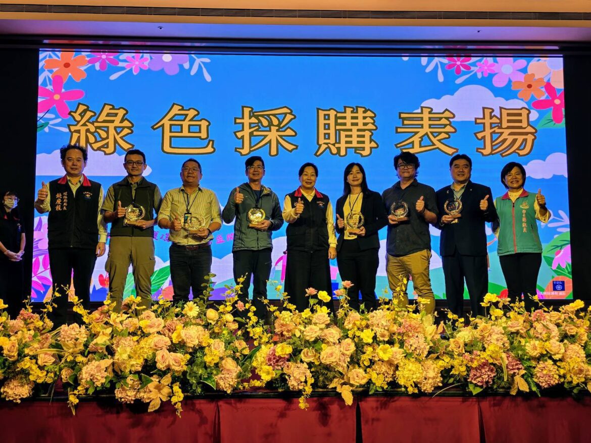 績優環保志工表揚  徐榛蔚：守護山海 永續是花蓮的日常