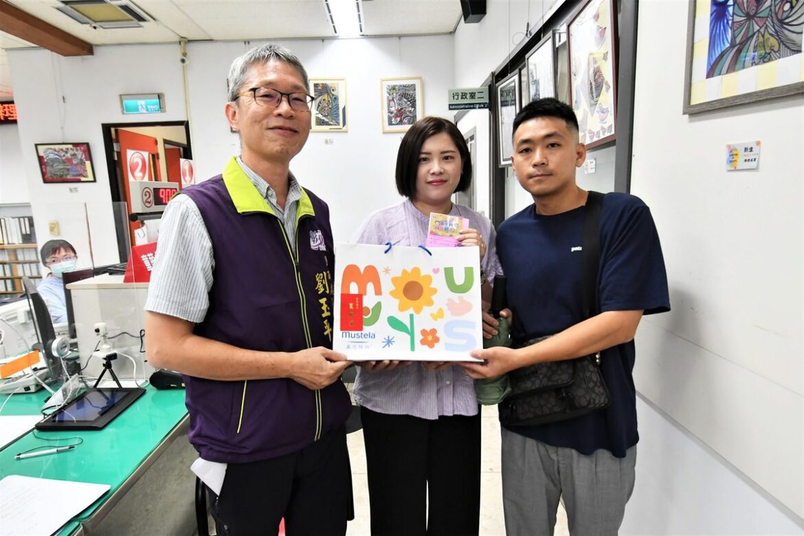 全國第一彰化縣童萌卡   6月16日起正式提供刷卡購物