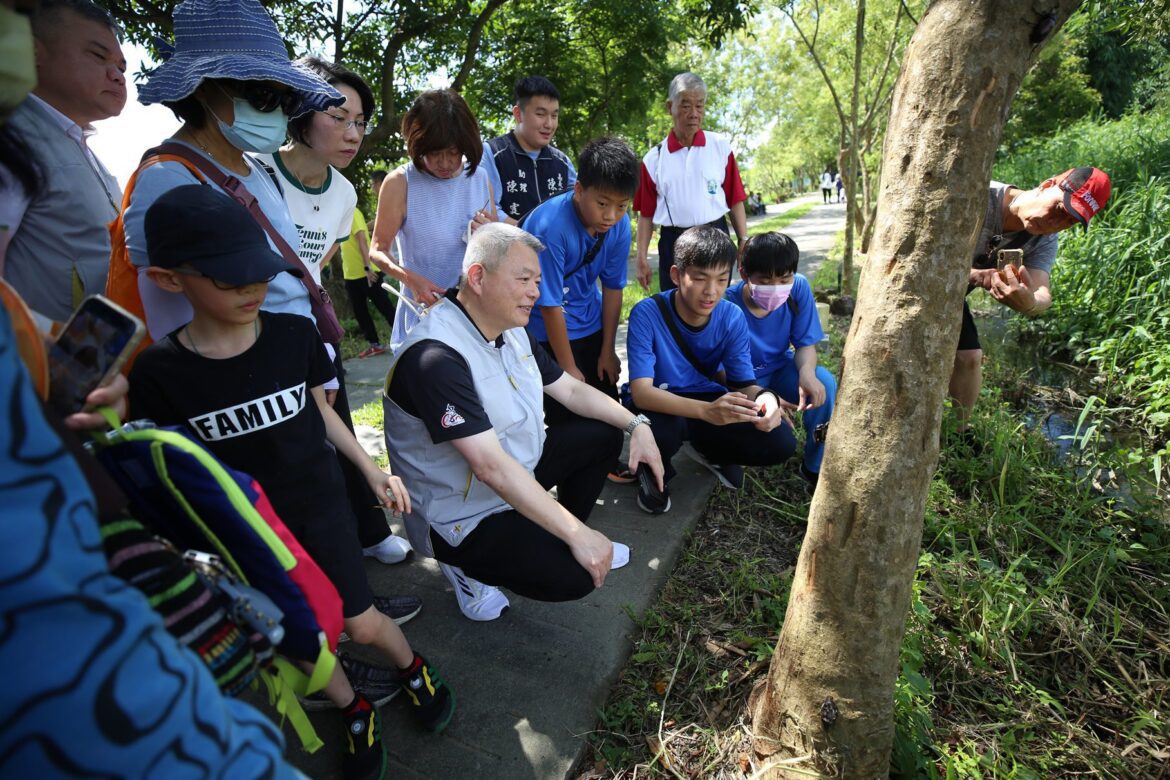 頂庄獨角仙生態季熱鬧登場　永續、復育理念從小扎根
