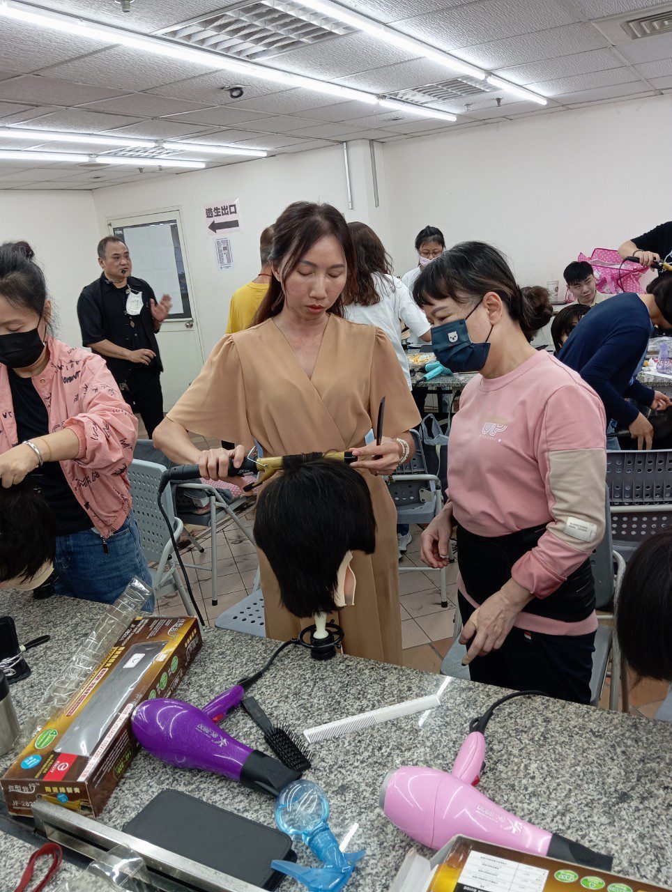 學習技能還能領津貼　嘉義縣下半年職訓課程熱烈招生中