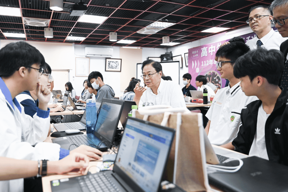 達明機器人助陣     桃園永豐高中智慧AI科學教育中心啟用     張善政讚產學合作