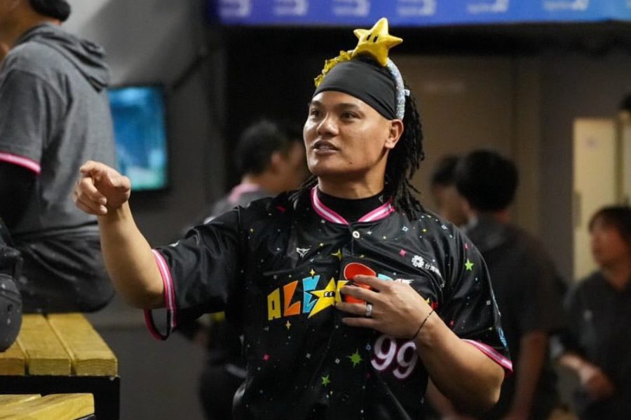 影/《CPBL》「國防部長」 張育成9下兩出局砲轟樂天 炸裂聯盟大巨蛋例行賽首支再見全壘打