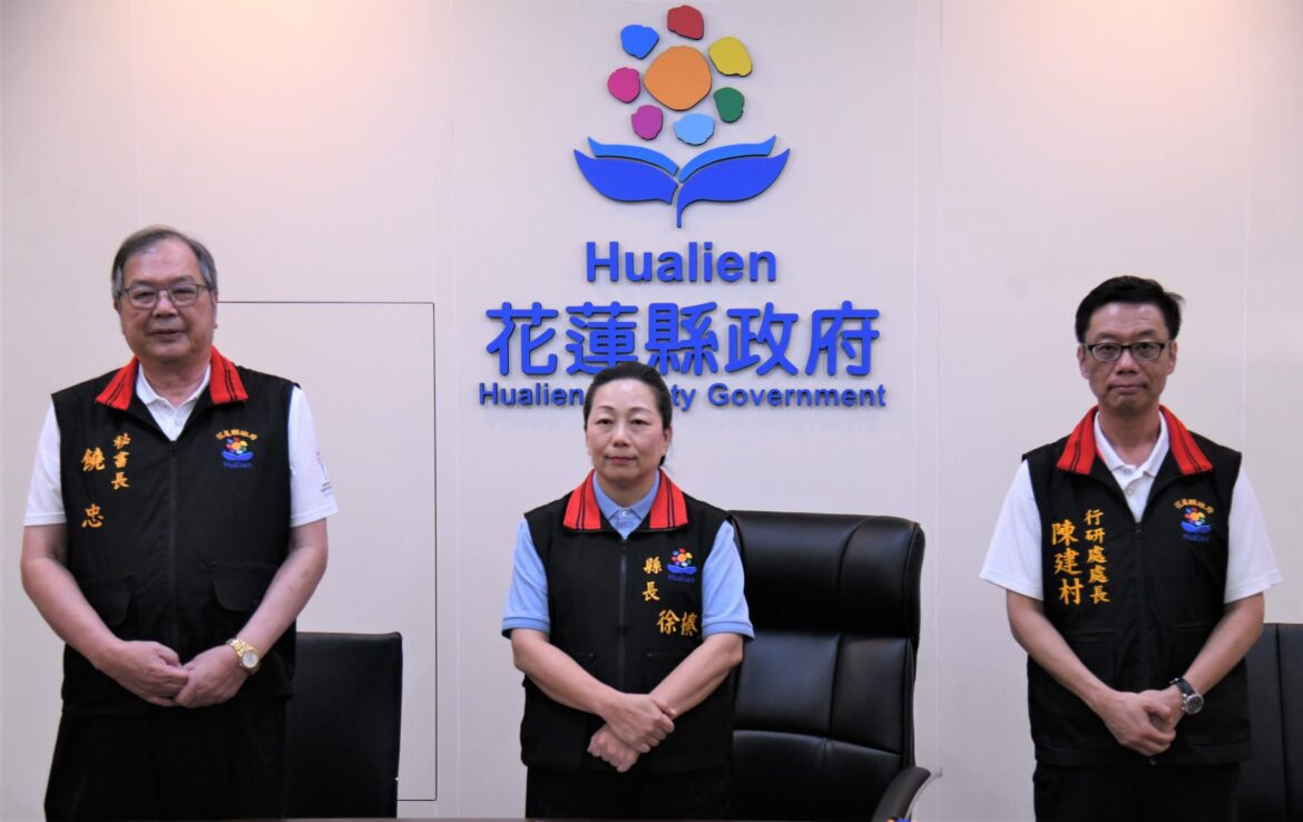 童子賢控花縣府阻擋助校  徐榛蔚駁斥：若有下令馬上辭職  限童應於24小時內公開道歉