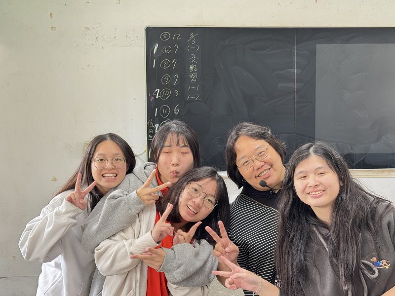 用科技與愛點亮希望   花蓮高工老師姚孟君榮獲114年師鐸獎