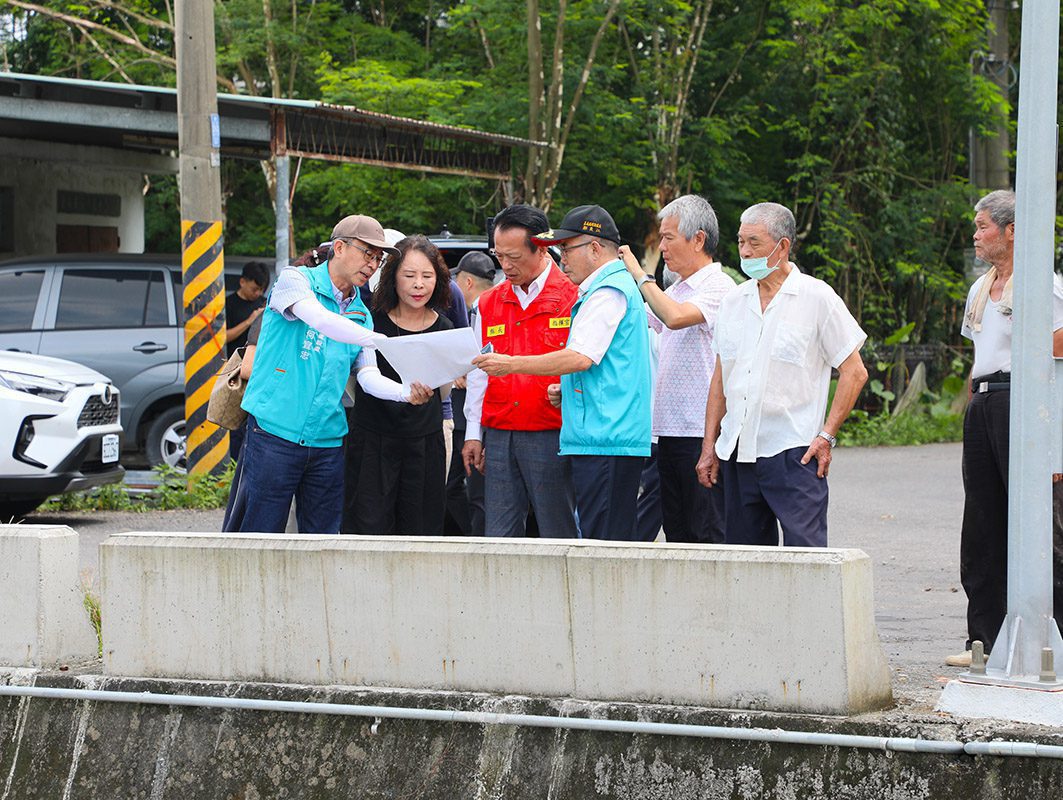 翁章梁赴中埔鄉實勘忠全橋災情　關心山區巡迴醫療