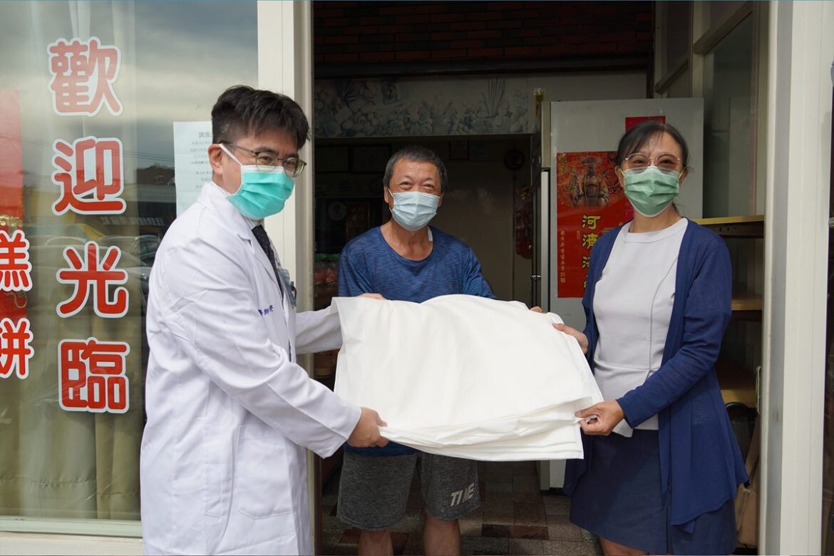 鹿基醫院防颱送暖　致贈科技沙包防範楊柳颱風侵襲