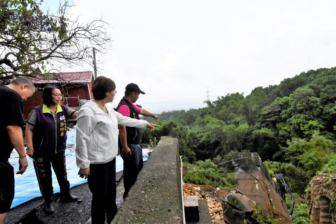 豪大雨侵襲彰化   縣長王惠美視察芬園鄉災情