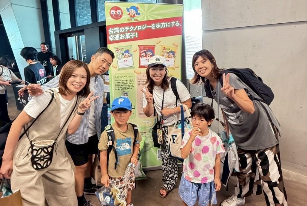 乖乖參與玉山銀行台灣日　陪伴球迷在北海道球場品味台灣味   為古林睿煬、孫易磊加油
