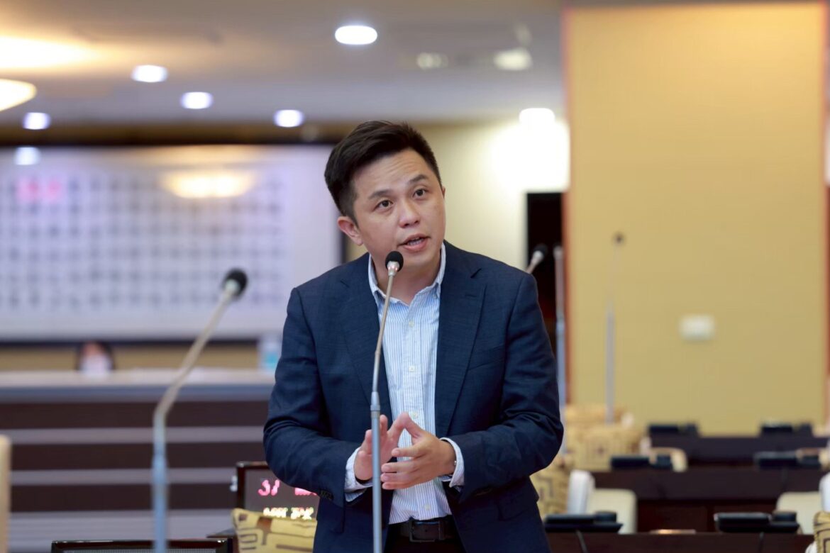 經李啟維議員爭取台南市申請老人中低不用再申請戶籍謄本