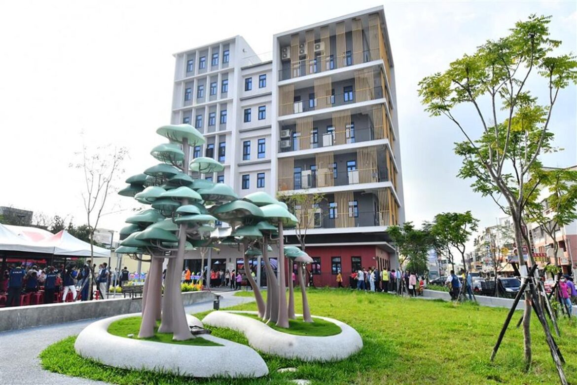 影音/城市美學新地標  北斗鎮衛生所暨長照衛福大樓落成啟用