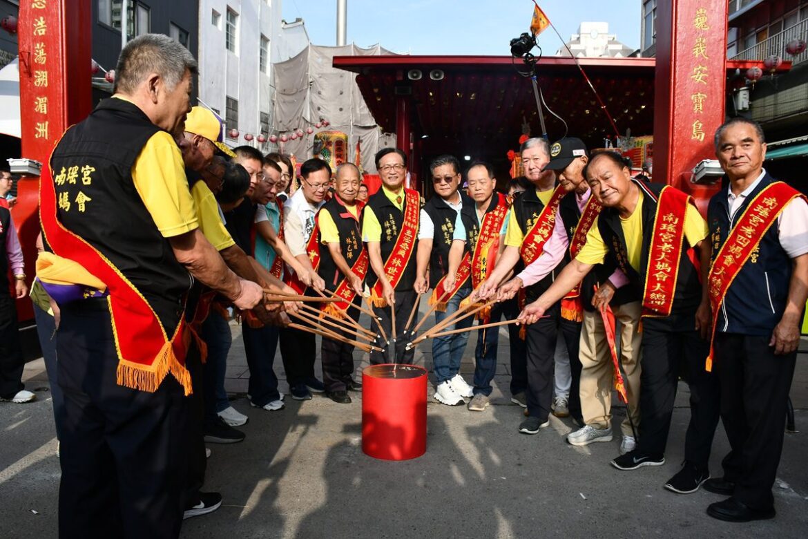 影音/南瑤宮祈安遶境巡角行起駕囉  見證百年的傳承重任