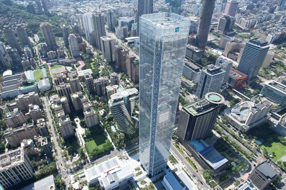 富邦金控啟動技術人才升級   攜手 CloudMile 萬里雲培育金融轉型關鍵人才