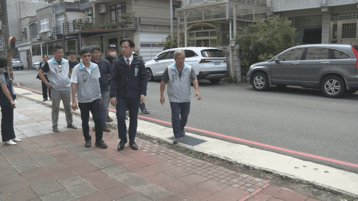 科小側門人行道改善  給師生舒適行走環境