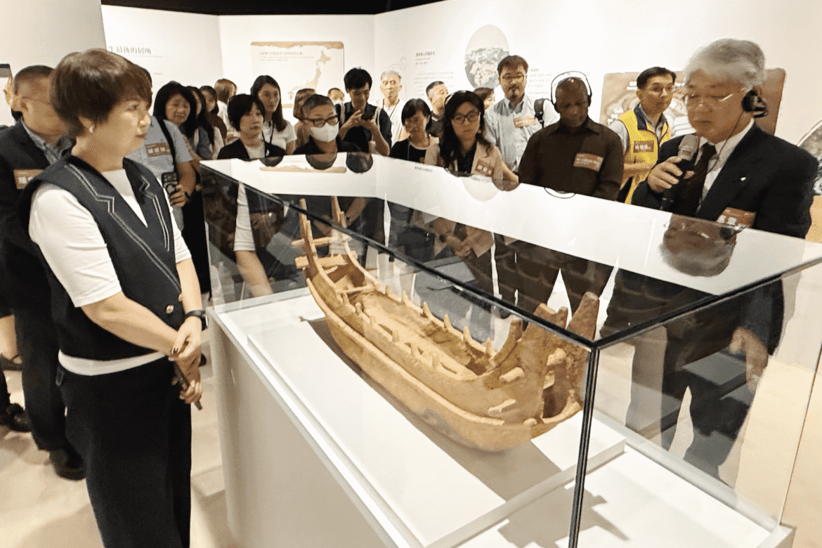 不只看文物     更是深度對話     十三行博物館臺日特展登場     罕見日本埴輪在臺首展