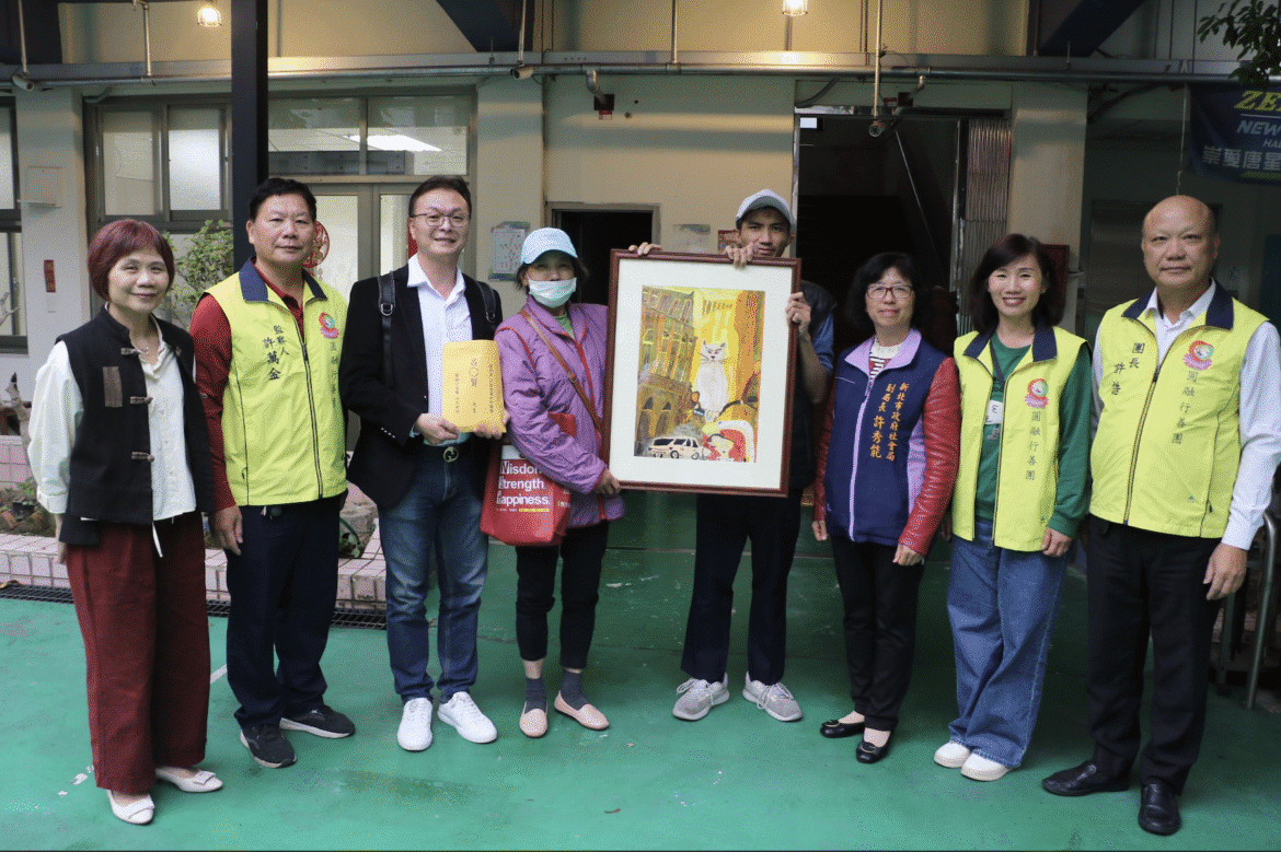 愛在畫中！心智障礙者呂俞賢回贈「城市之王」     感謝圓融行善團捐款22萬助弱勢