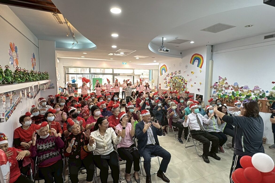 失智長輩的第二個家　得憶園與聊憶園合辦感恩餐會