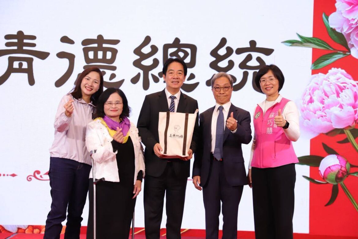 喜樂60 感恩有您愛心餐會  方舟興建賴總統蒞臨祝福