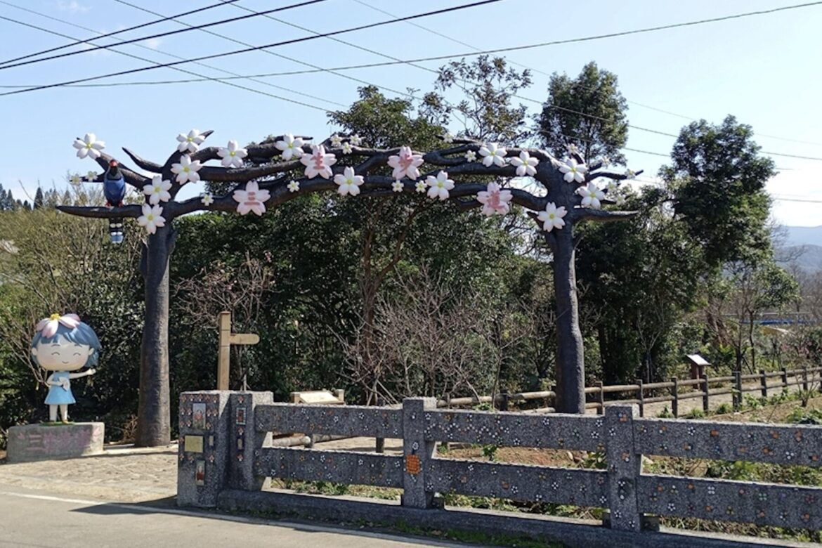 冬遊北海岸「山海通吃」！品味當季肥美蟹、走訪石門百年梯田感受慢活時光