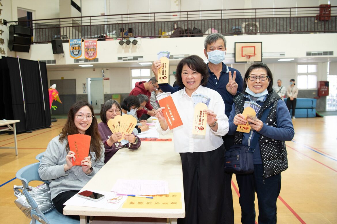嘉市加碼普發6,000元現金與長輩春節禮金　市民高喊太幸福