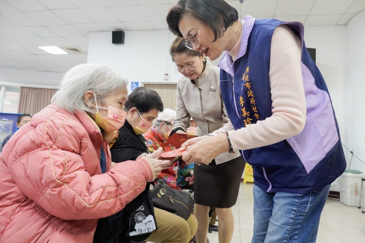 天慈愛心功德會寒冬送暖！捐助新北 1,157 弱勢家戶 347 萬元關懷金