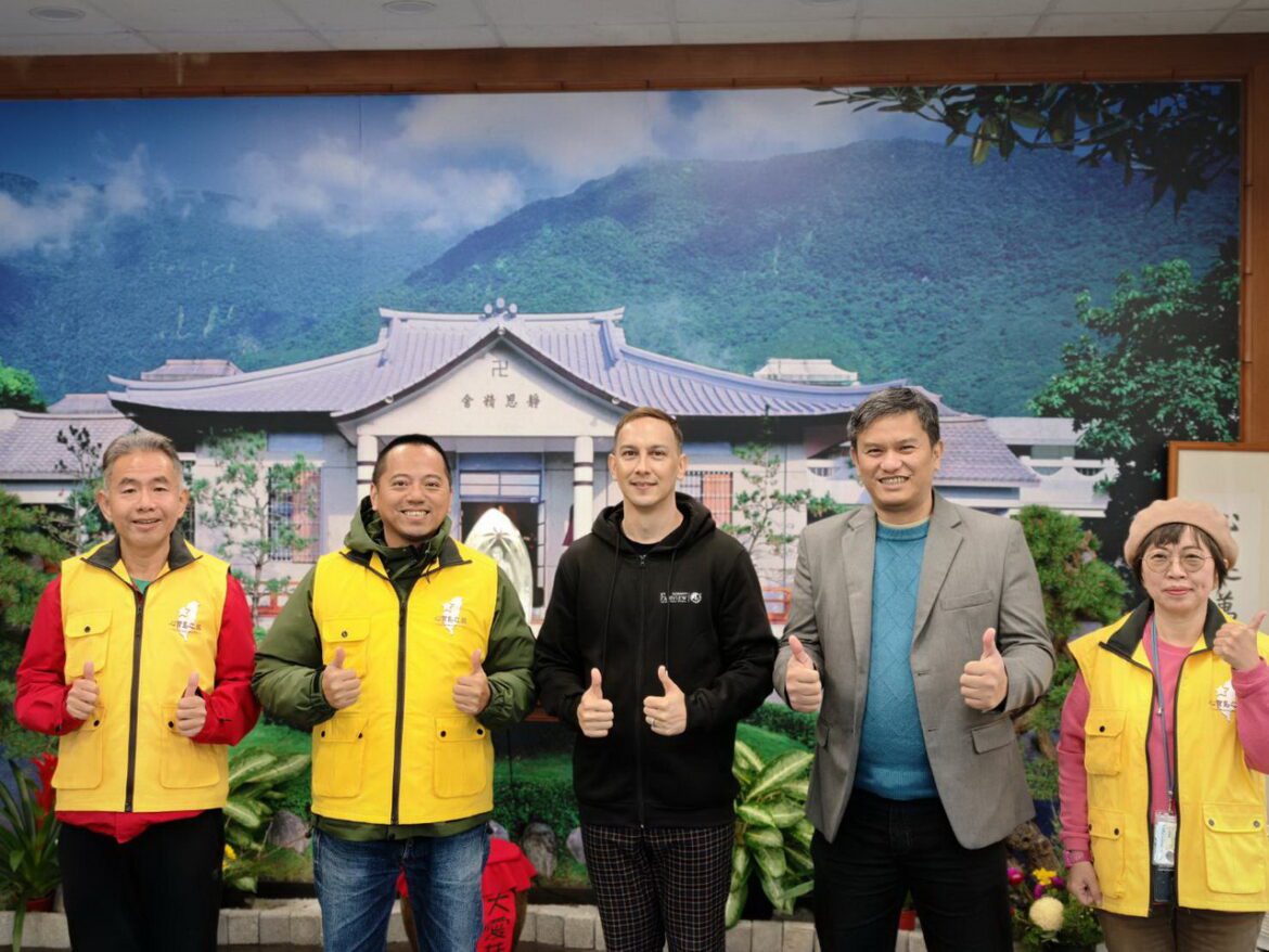 擁抱AI時代與永續未來：馬國頂尖IB學校飛優國際三度來台交流