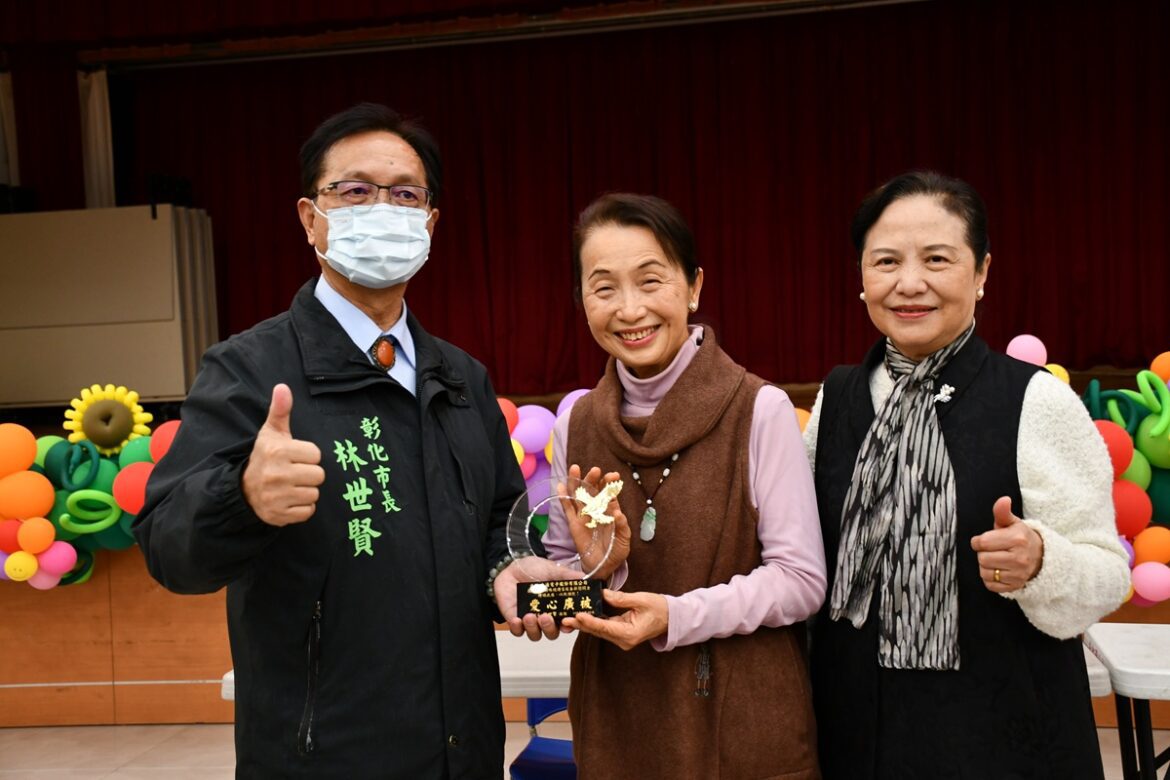 大通電子春節關懷弱勢家庭  捐贈61戶特殊境遇家庭慰問金