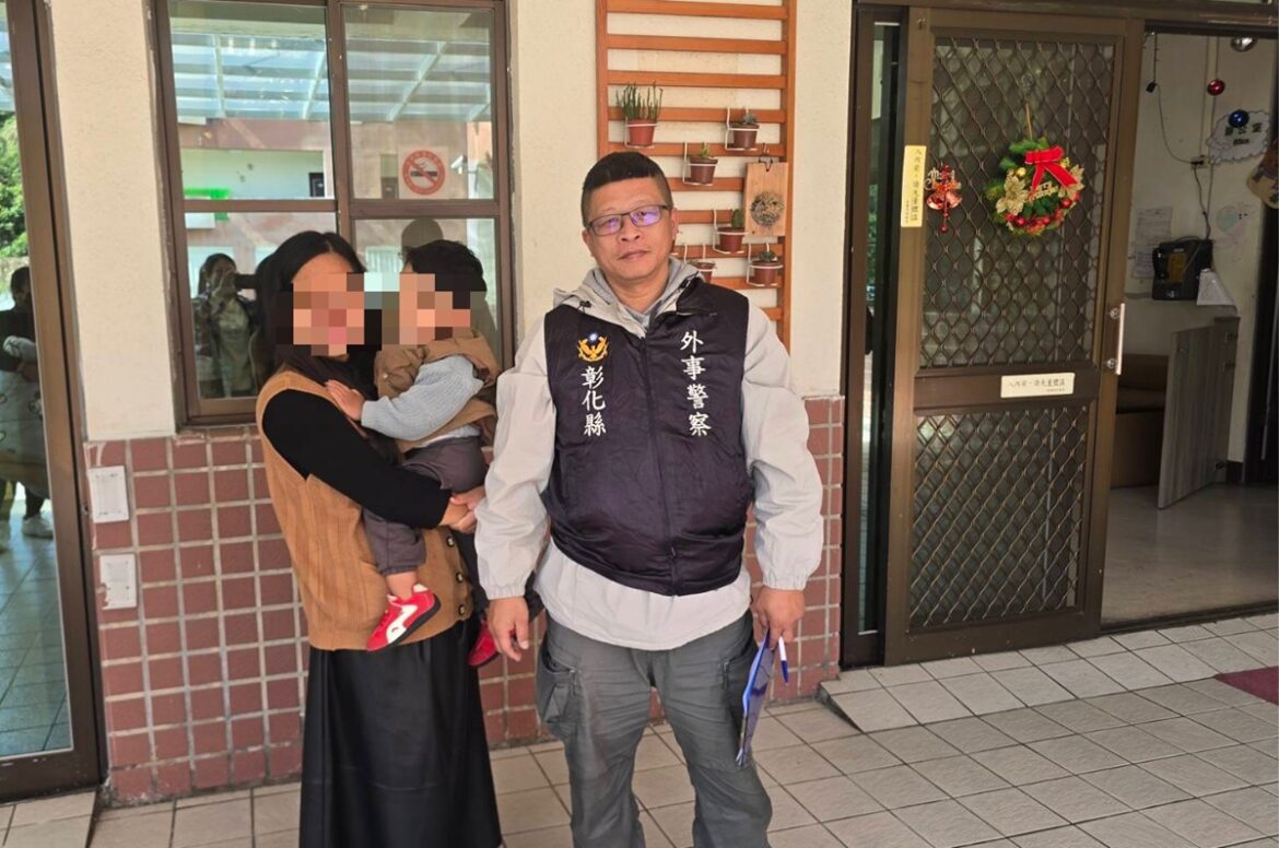 幼童無人照顧陷困境  外事巡佐暖心伸援化解危機