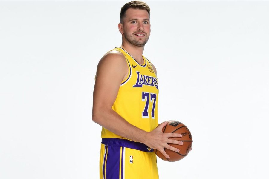 影/《NBA》Doncic狂轟46分 湖人擋住公牛末節追分奪2連勝
