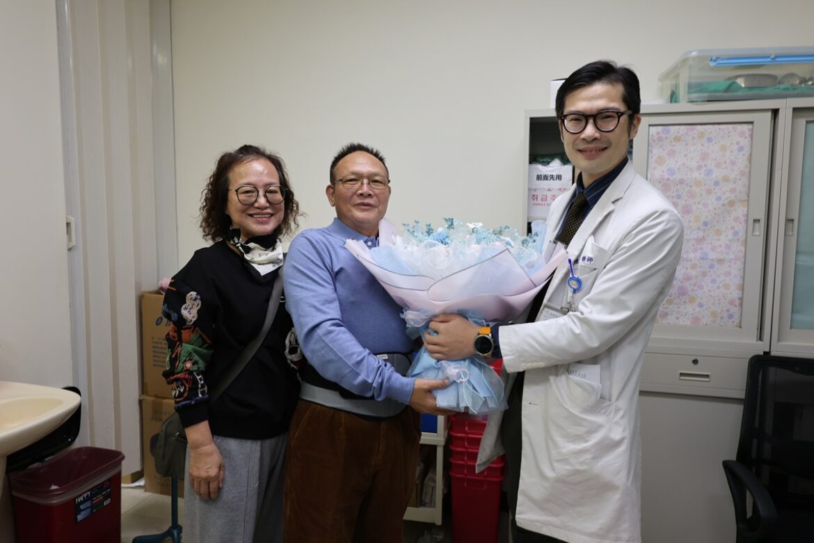 71歲老翁負重半生、脊椎變形  靠「OLIF新式微創手術」逆轉人生