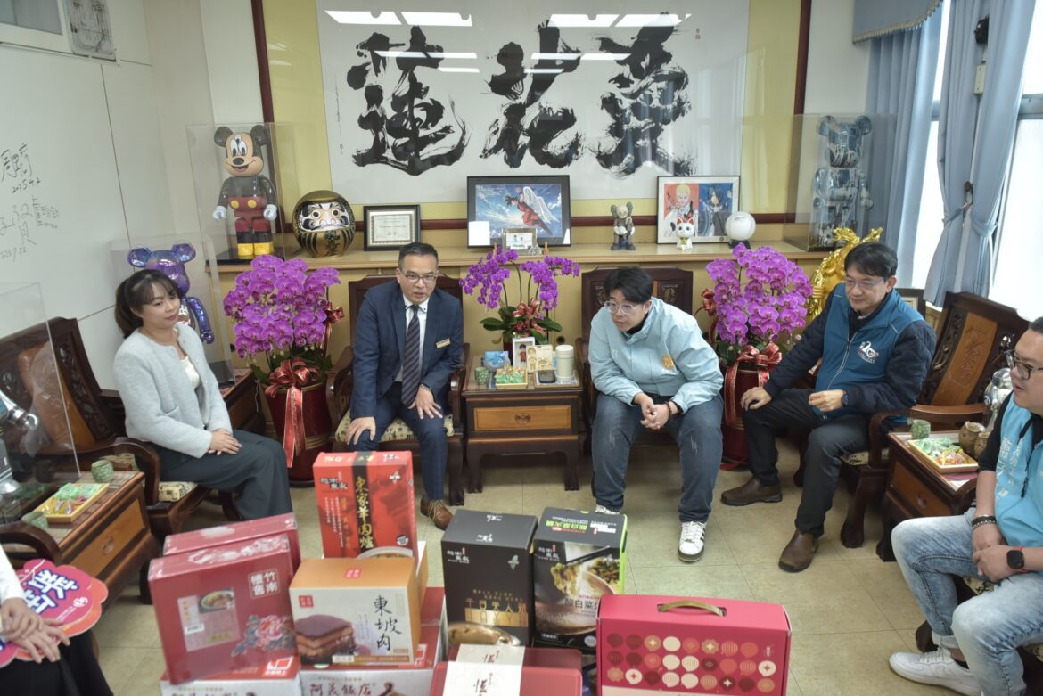 嚴選知名年菜禮盒  遠百花蓮攜手市公所送暖老家協會