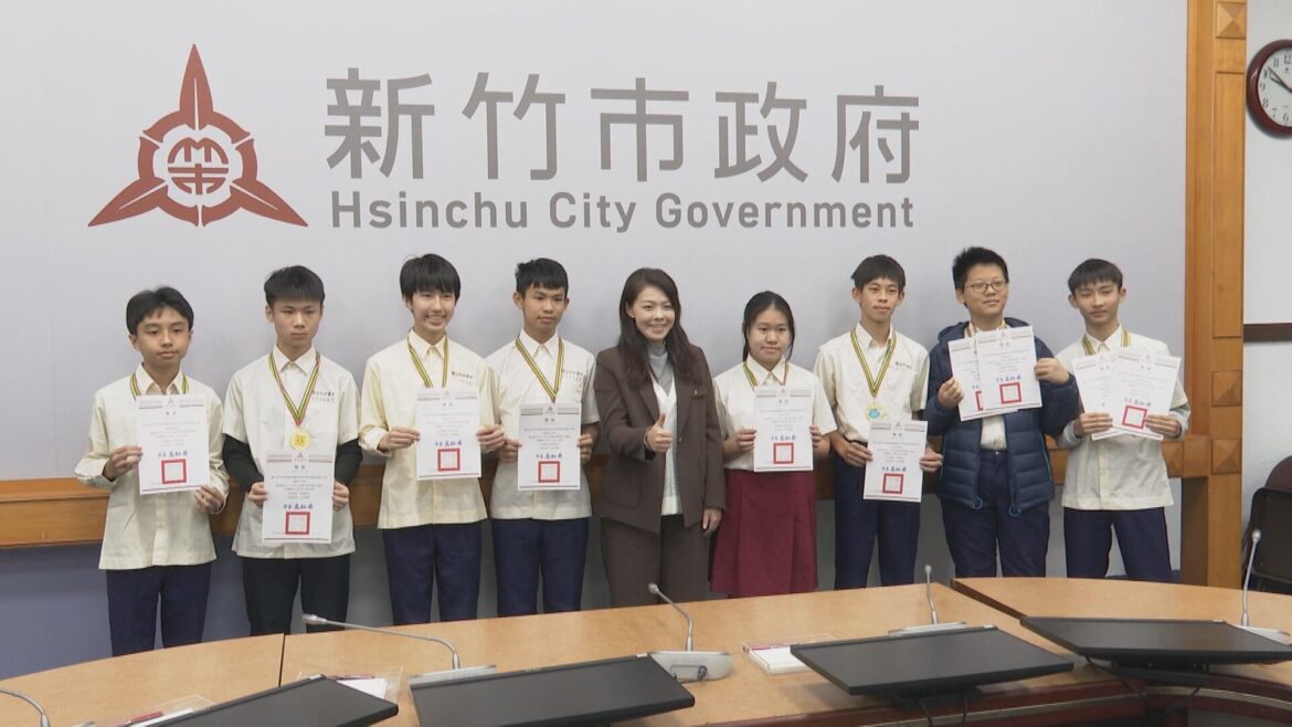國中數學能力競賽落幕  高虹安表揚奪金學子