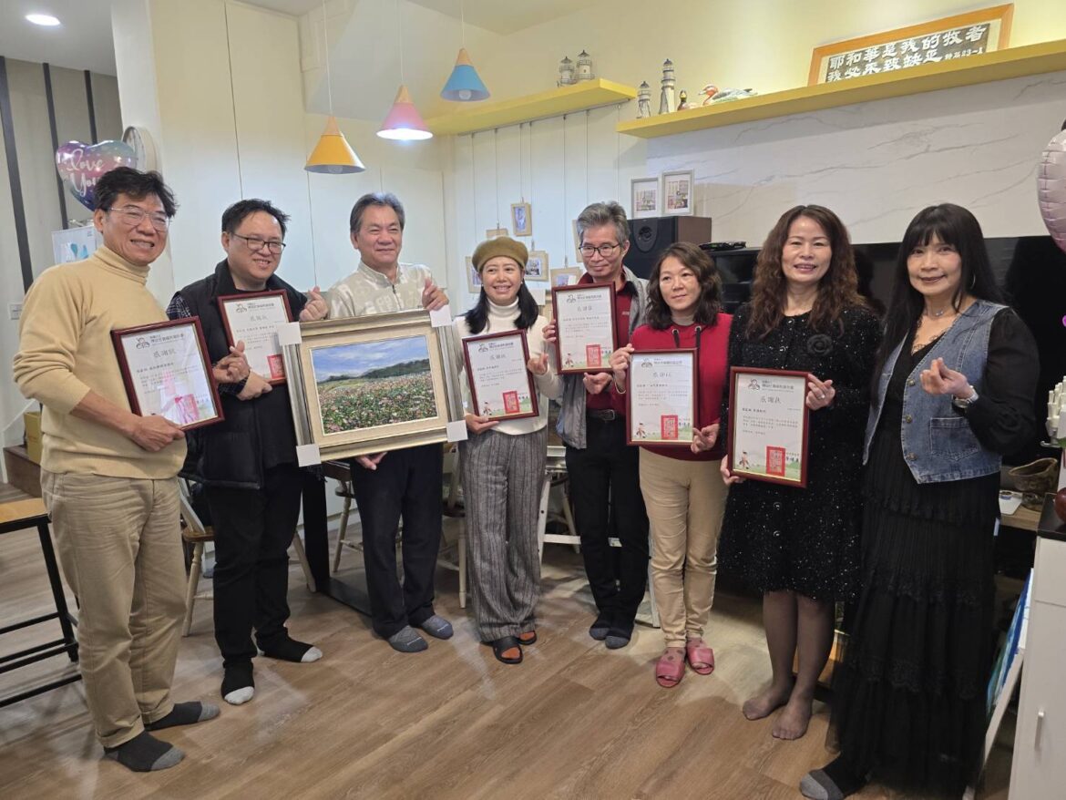 素人畫家楊心彤18年不間斷的愛　義賣畫作捐助博幼基金會守護偏鄉