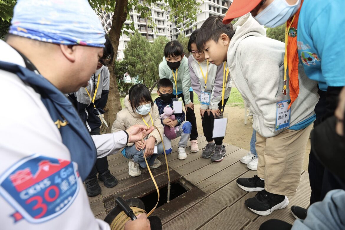 守護土地與水源！新北環保小局長化身水質守門員     走入漳和濕地探索生態奧祕