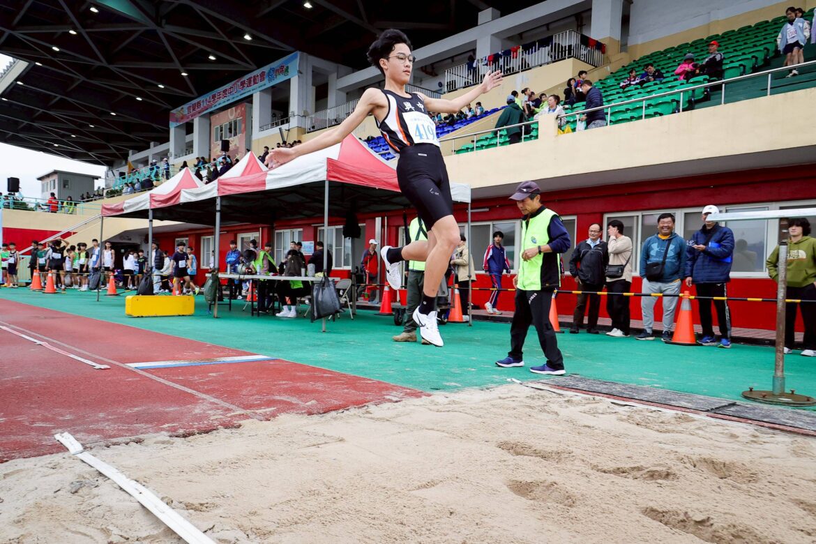 宜蘭縣中小學運動會登場  2213位選手競逐16項競賽錦標