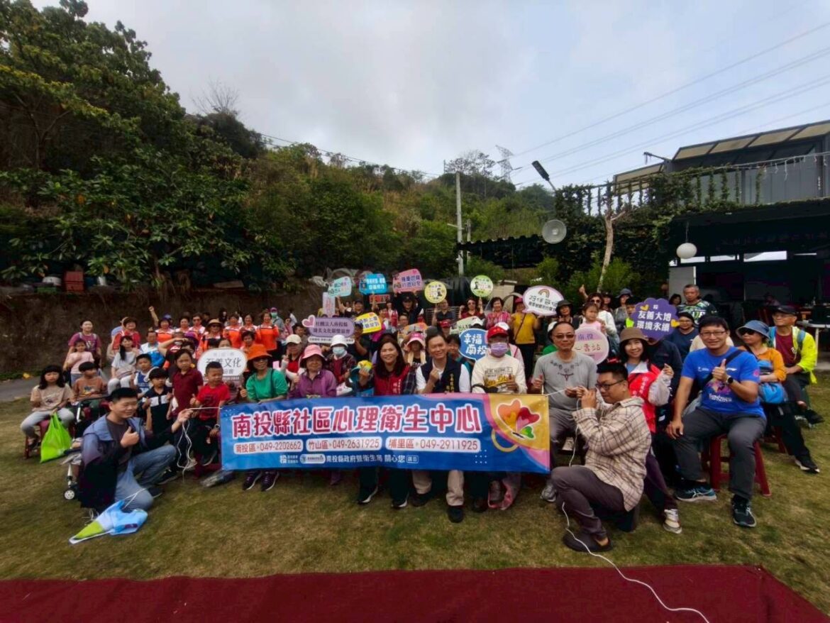 壓力大嗎？南投推「花現美好」健走，2 公里路程結合情緒檢測助解壓