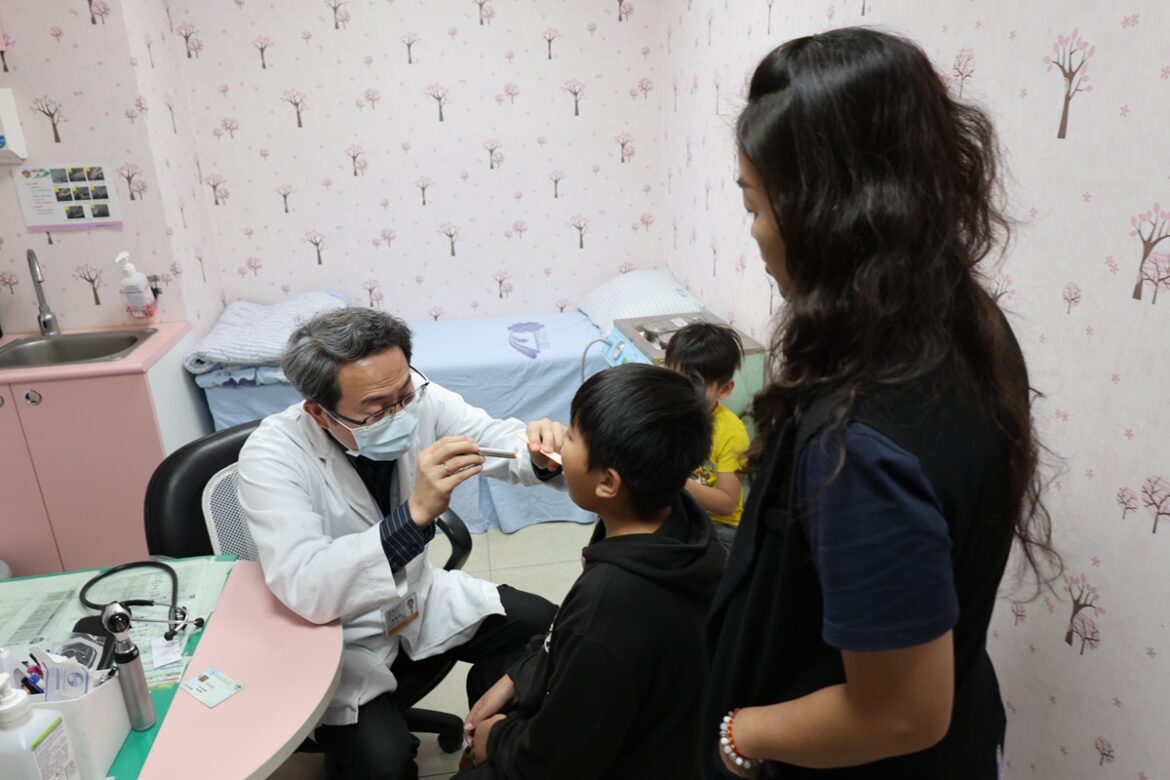 家族聚餐後出現喉嚨劇痛如刀割  「食人菌」爆家族群聚感染