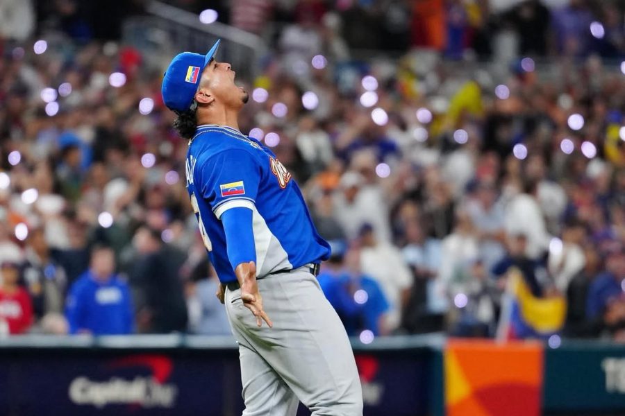 影/《WBC》Palencia連兩天登板燃燒火球關門 委內瑞拉3:2擊敗美國奪隊史首座經典賽冠軍!