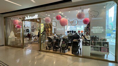 由「嬰孩」踩過界到「毛孩」Jakewell全港首個母嬰 × 寵物複合概念店 5,000呎分店5月8日強勢登陸啟德