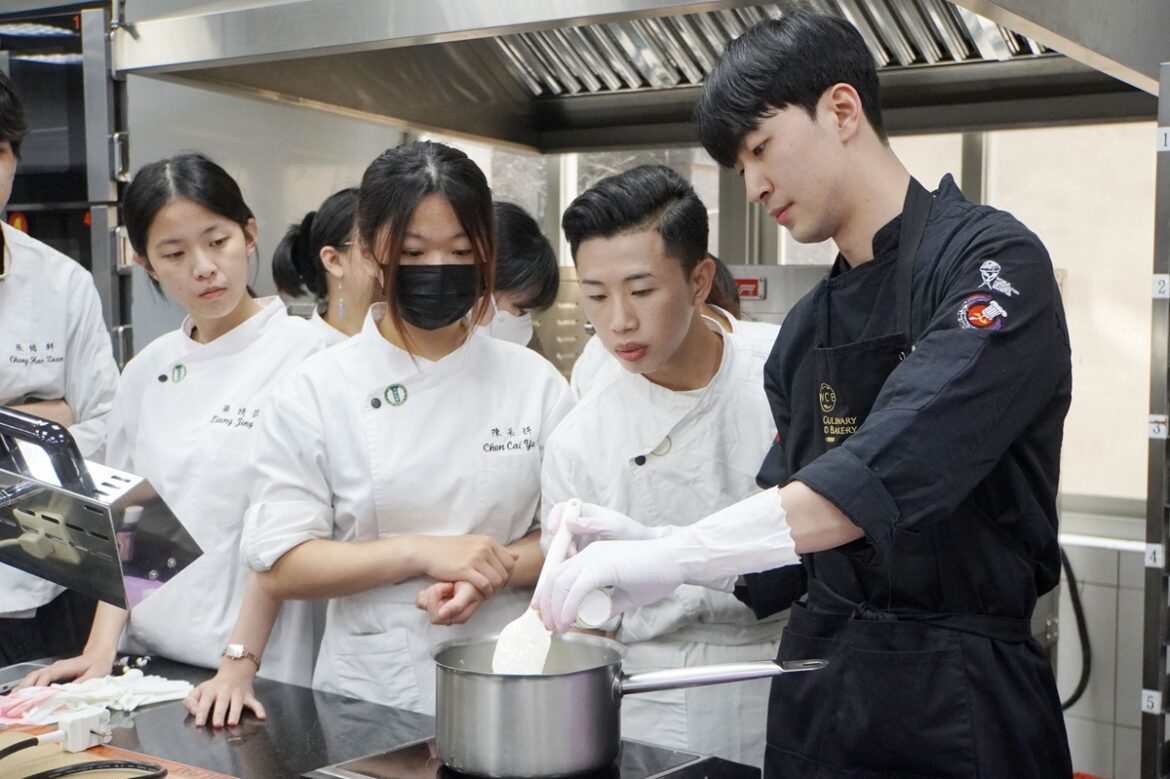 大葉烘焙邀韓國名廚拉糖工藝教學  提升實務能力與創作表現