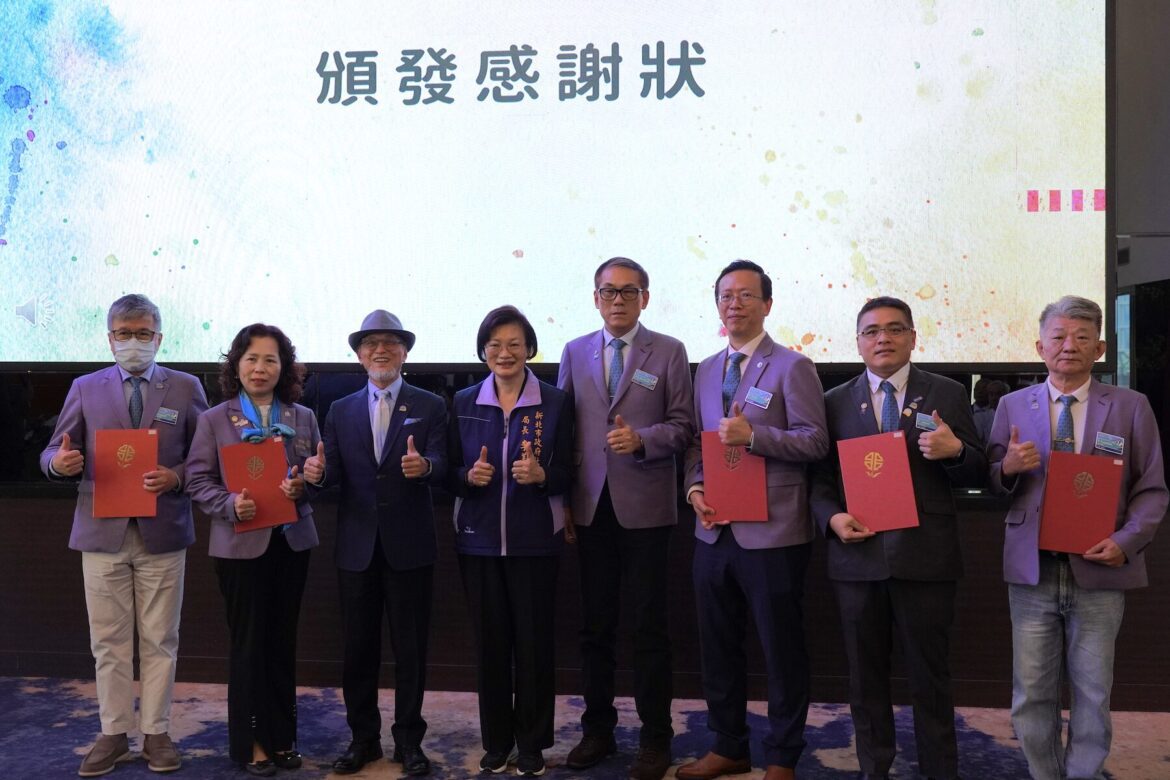 修繕傳愛！綠家扶輪社響應愛心大平台     完成 30 戶弱勢居家改善獲新北表揚