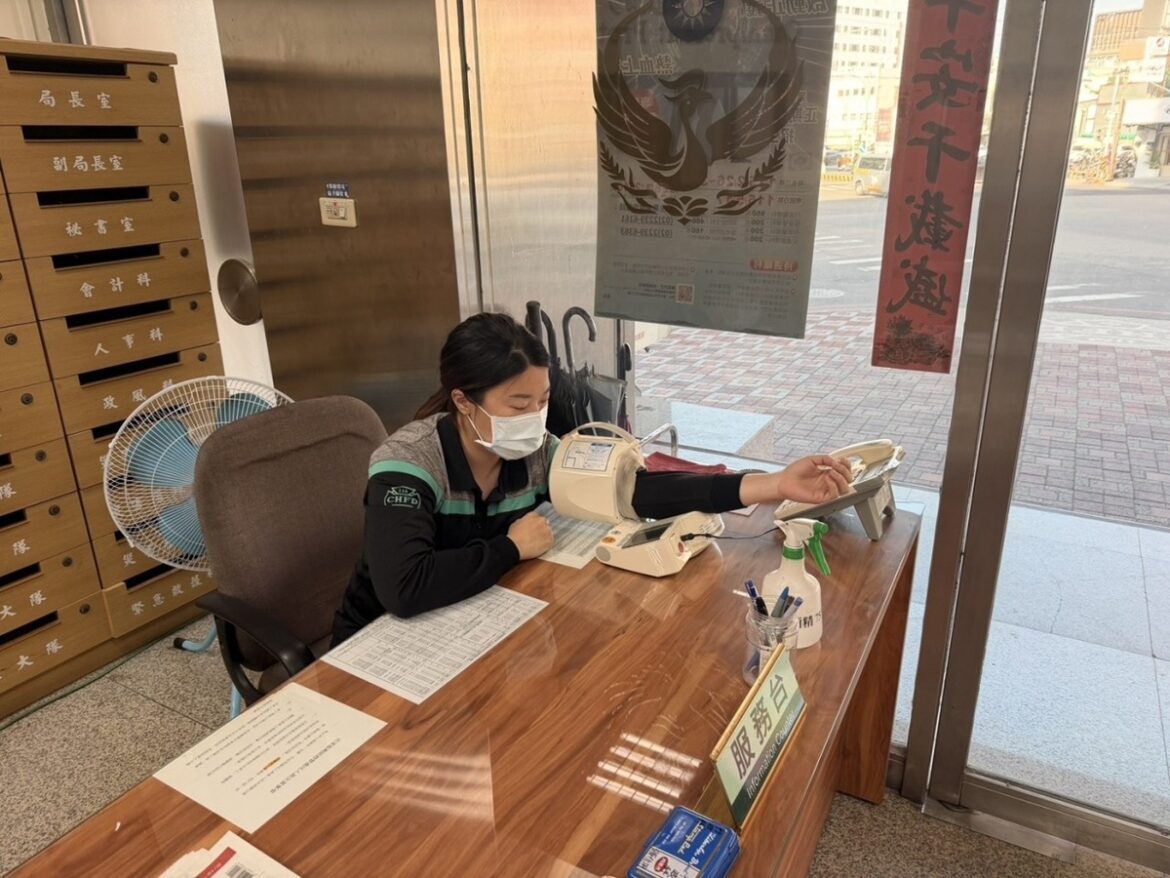 消防局勤前健康量測上路　守護消防人員安全