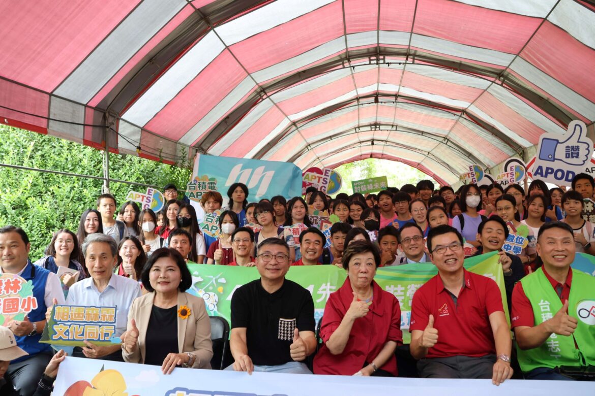 台積電慈善基金會攜手雲林推偏鄉科學教育　下崙國小與新竹實中開展城鄉共學