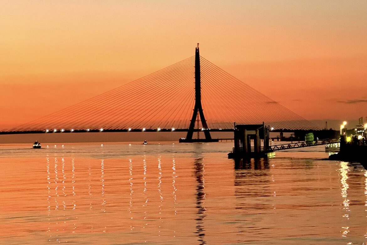 直上雲端看夕陽！淡江大橋 5/12 通車     主題首發團、旅宿優惠即起全面上架